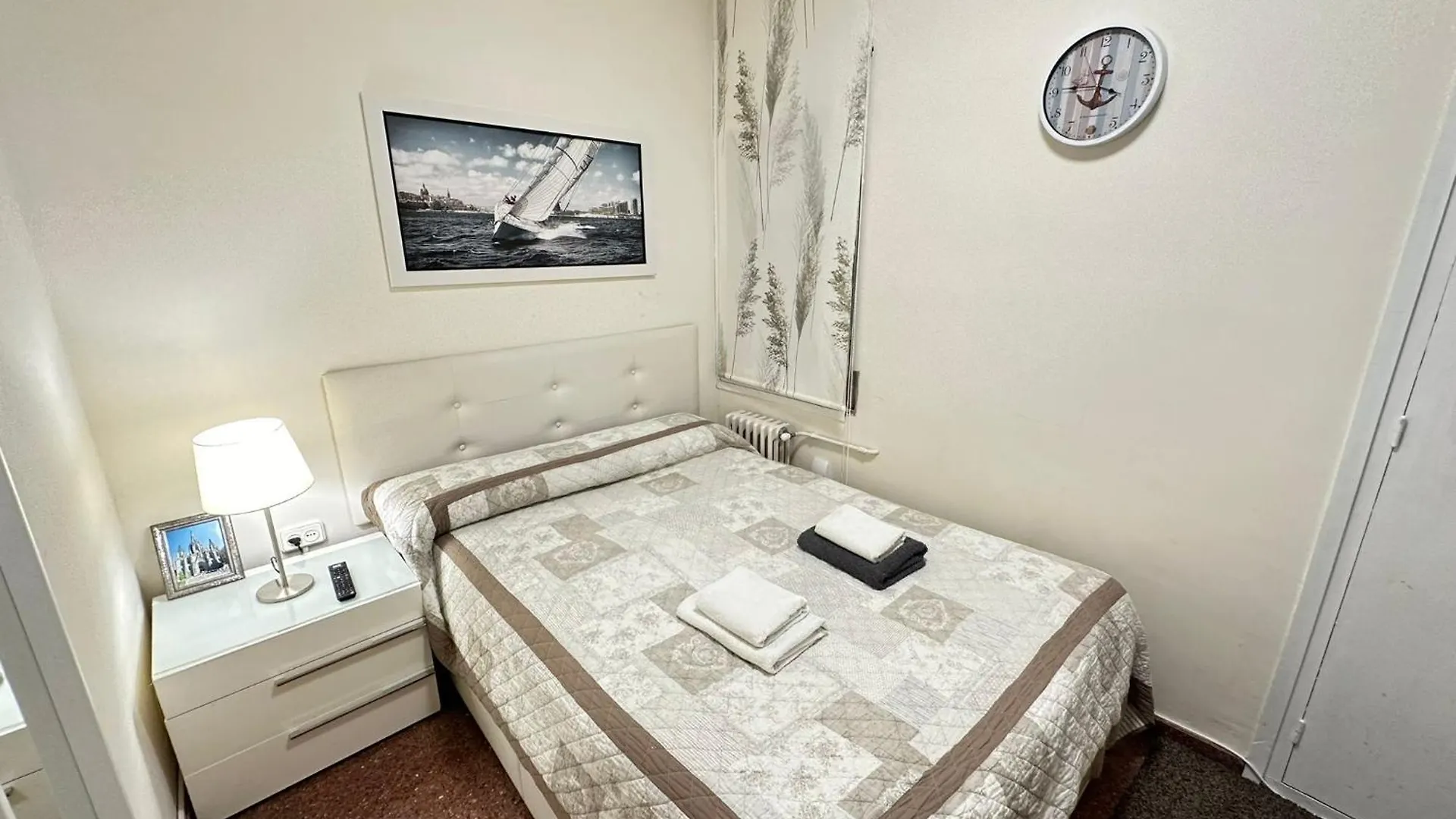 Rooms Vilaproma Barcelona Bed & Breakfast